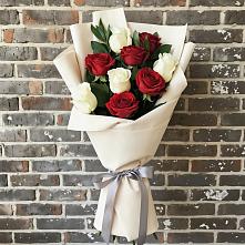 Букет цветов из:  Розы в Садовом Воронежской области
