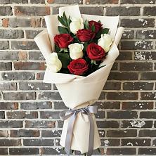 Букет цветов из:  Розы в Садовом Воронежской области
