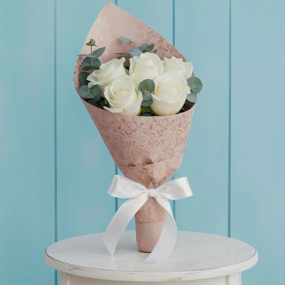 Букет цветов из: Розы в Садовом Воронежской области