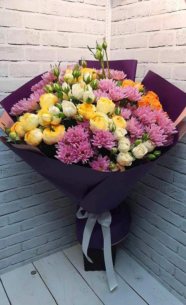 Букет цветов из: Хризантемы и Розы в Садовом Воронежской области