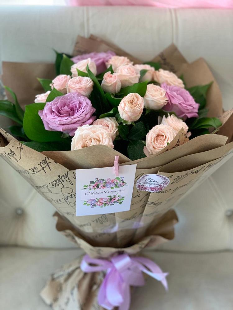 Букет цветов из: Розы в Садовом Воронежской области