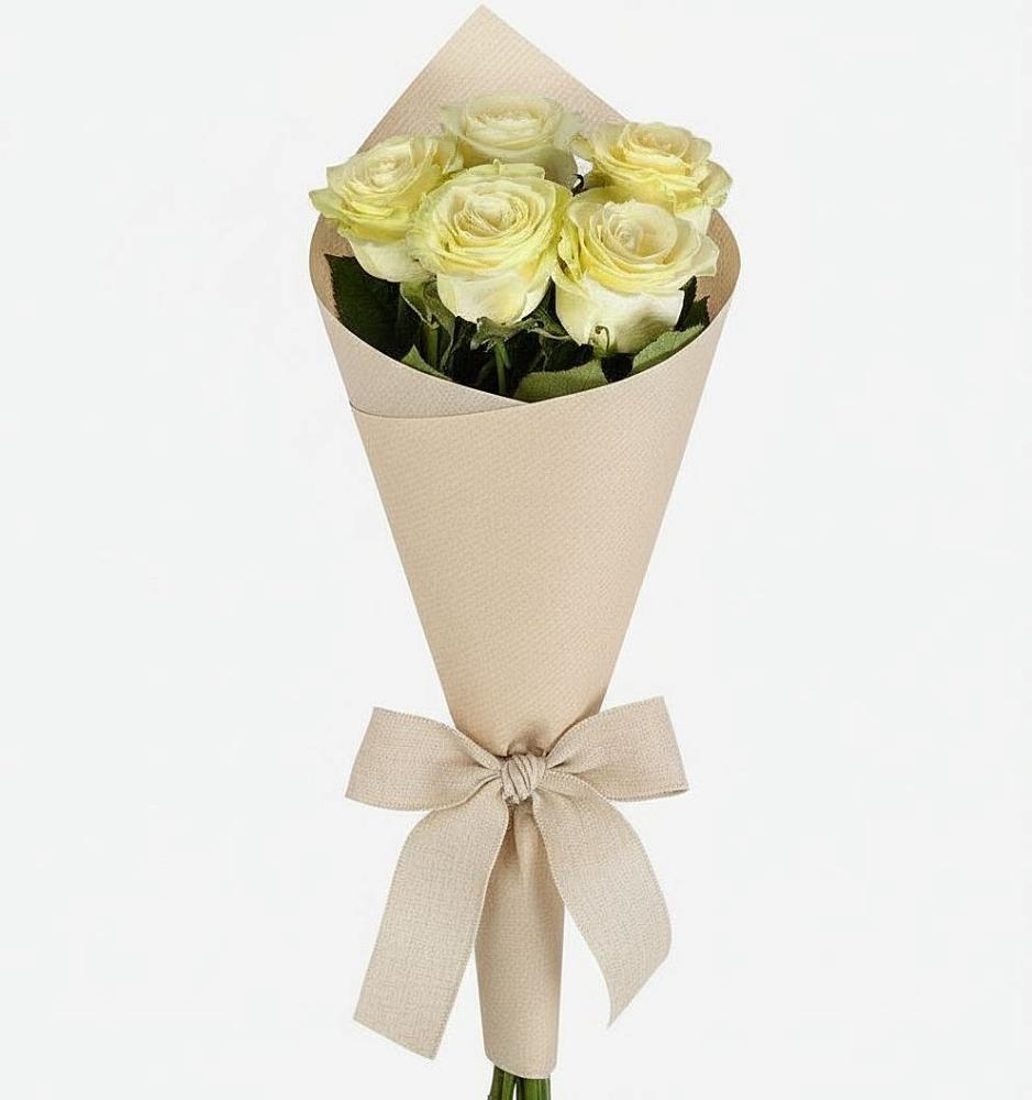 Букет цветов из: Розы в Садовом Воронежской области