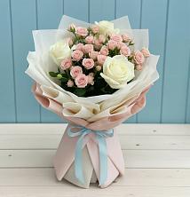 Букет цветов из:  Розы в Садовом Воронежской области
