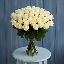 Букет 51 Белая роза Эдлесс Лав в Садовом Воронежской области