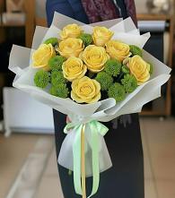 Букет цветов из:  Хризантемы и Розы в Садовом Воронежской области