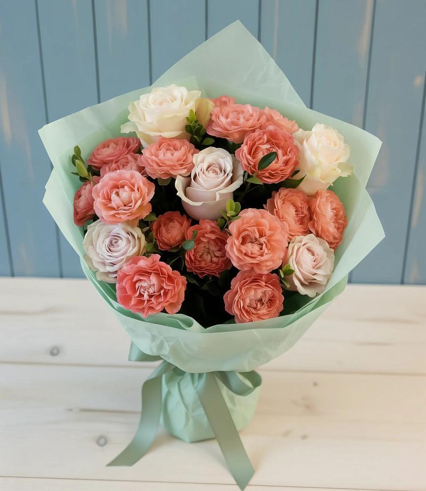 Букет цветов из: Розы в Садовом Воронежской области