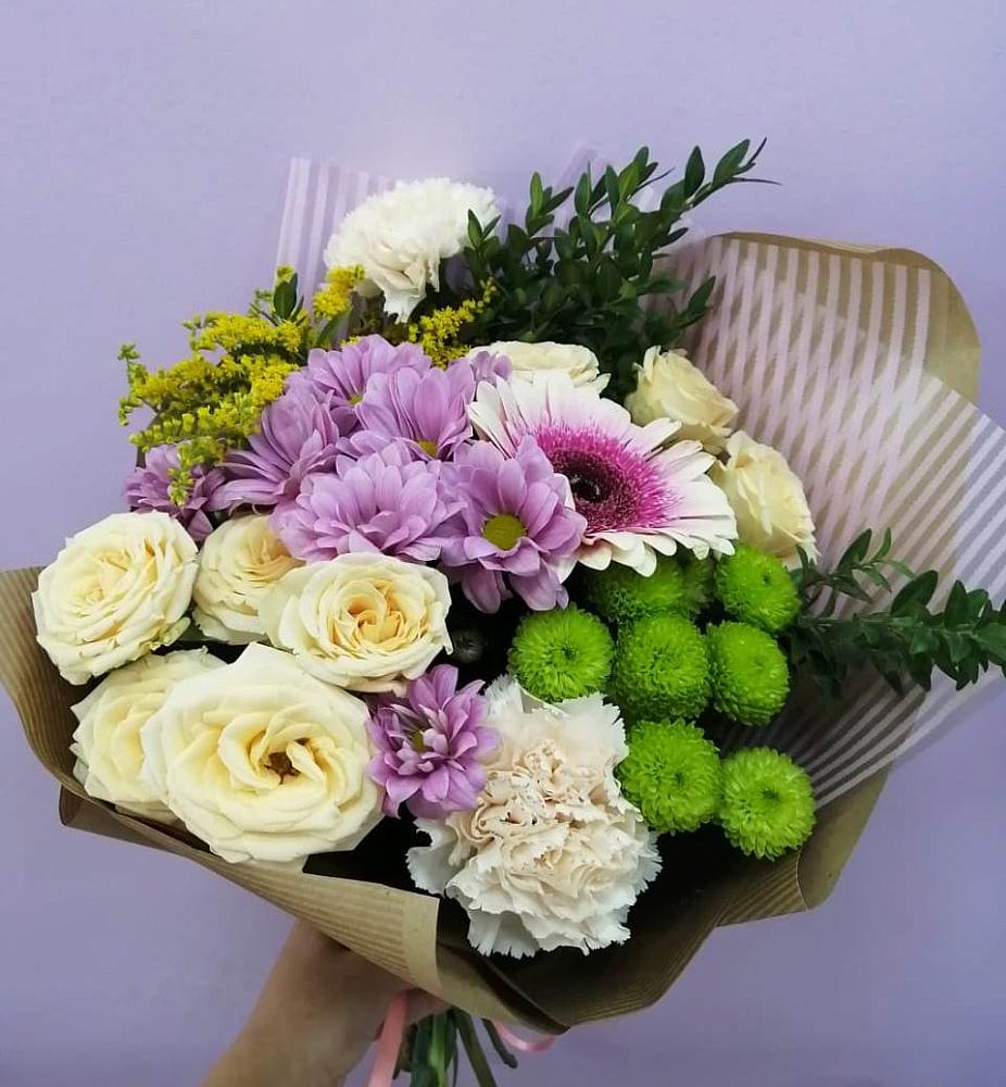 Букет цветов из: Хризантемы, Розы, Гвоздики и Герберы в Садовом Воронежской области