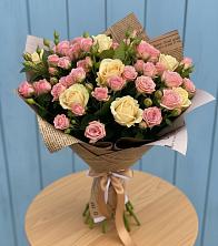 Букет цветов из:  Розы в Садовом Воронежской области