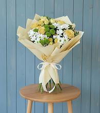 Букет цветов из:  Хризантемы и Розы в Садовом Воронежской области