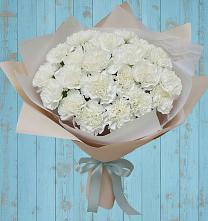 Букет цветов из:  Гвоздики в Садовом Воронежской области