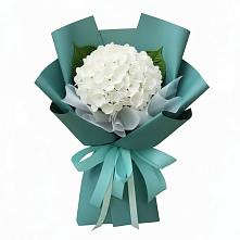 Букет цветов из:  Гортензия в Садовом Воронежской области