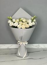 Букет цветов из:  Розы и Лизиантусы в Садовом Воронежской области